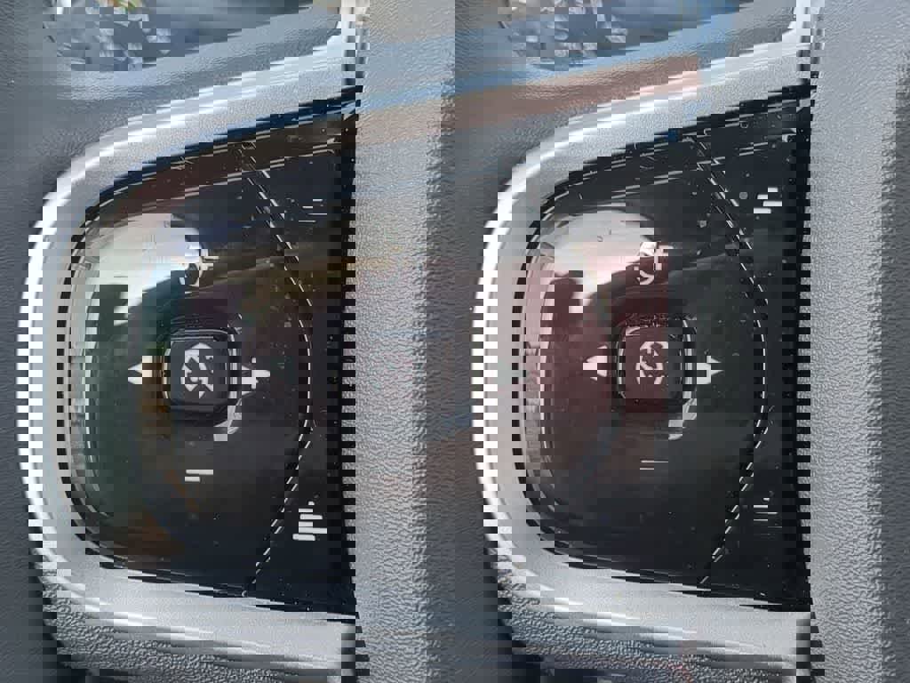 Used 2026 Volvo XC60 B5 Plus w/ Protection Package Premier image 22