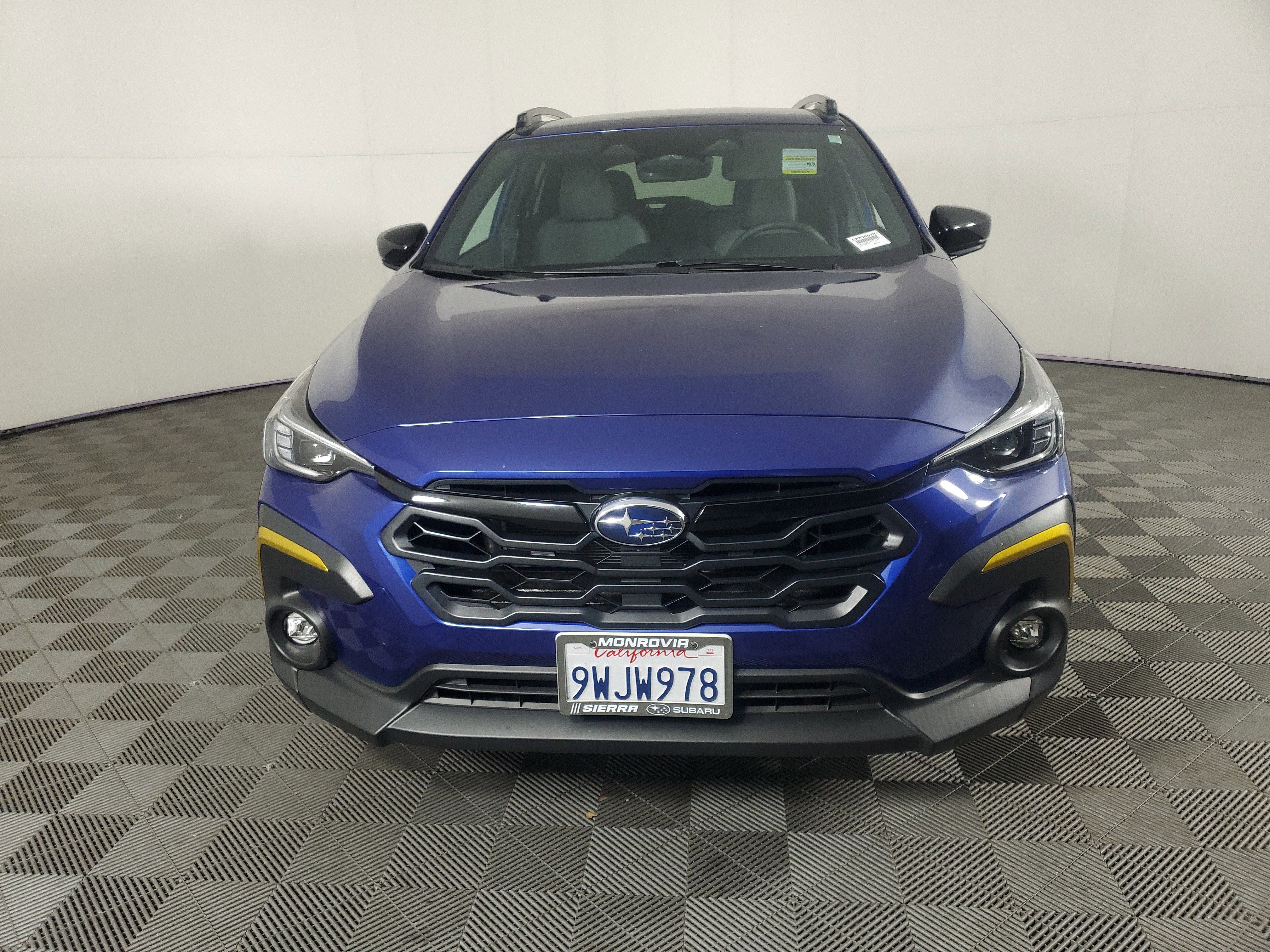 Used 2025 Subaru Crosstrek 2.5i Sport w/ Crosstrek Mirror Package AWD/4WD image 9