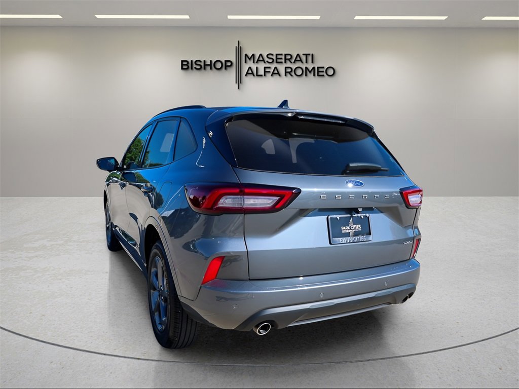 Used 2024 Ford Escape ST-Line Select w/ Tech Pack #1 image 5