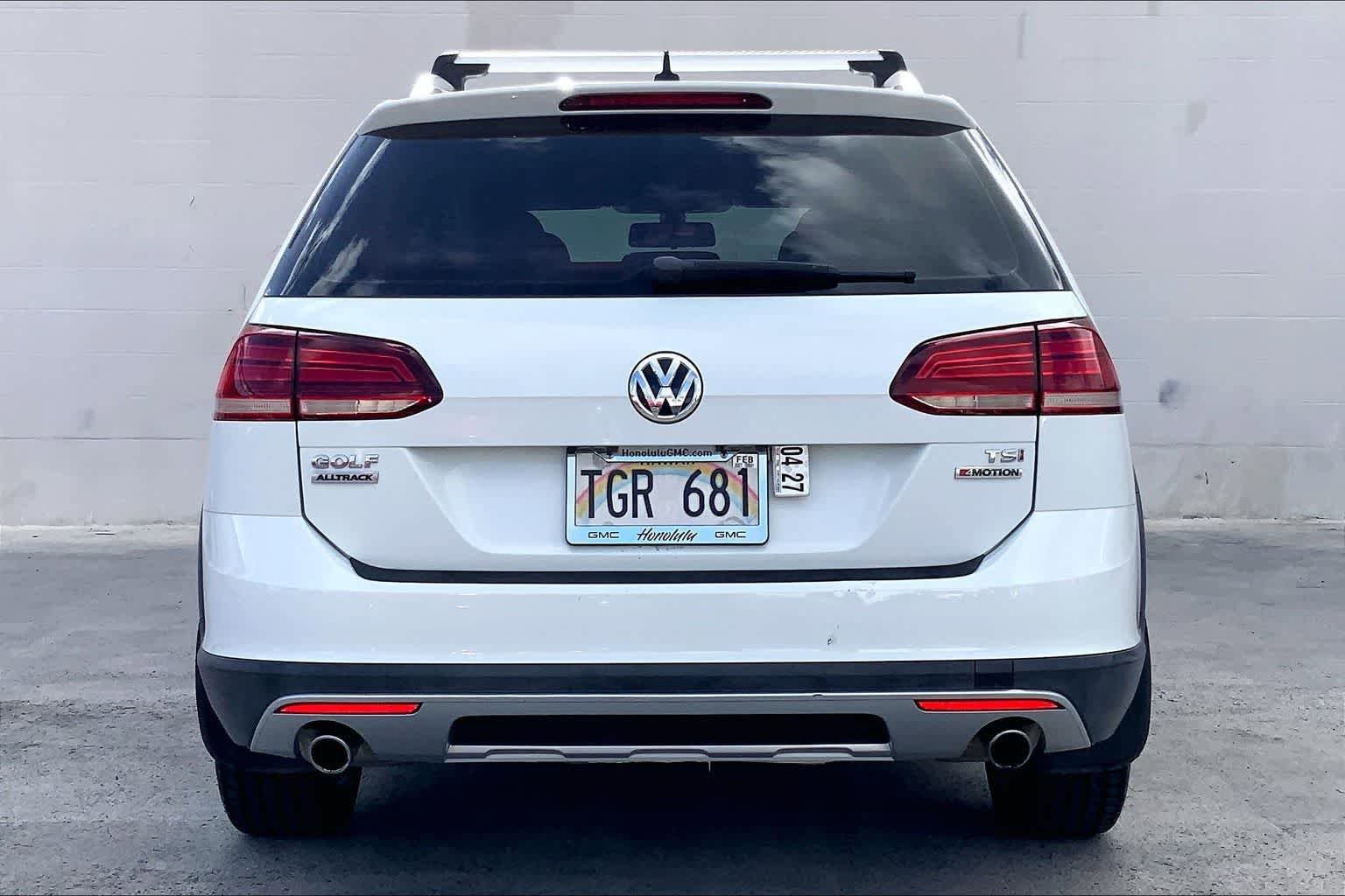 Used 2018 Volkswagen Golf Alltrack S AWD/4WD image 6