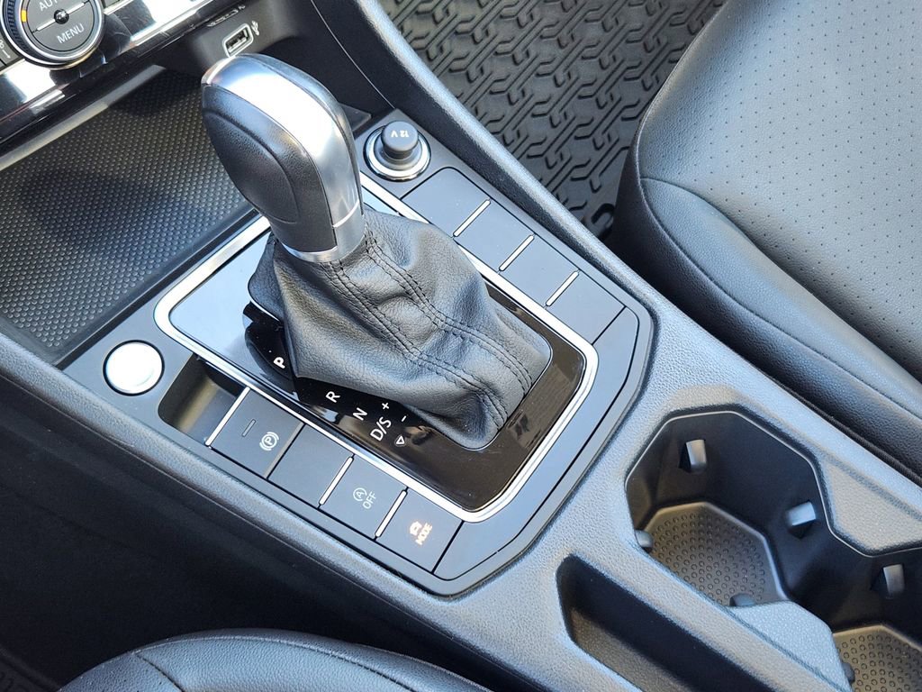 Used 2019 Volkswagen Jetta SEL image 10