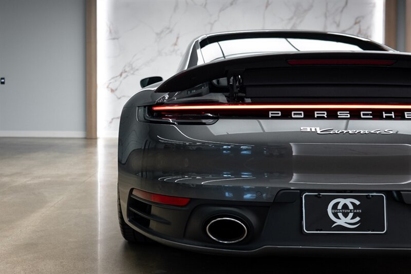 Used 2022 Porsche 911 Carrera 4S AWD/4WD image 29