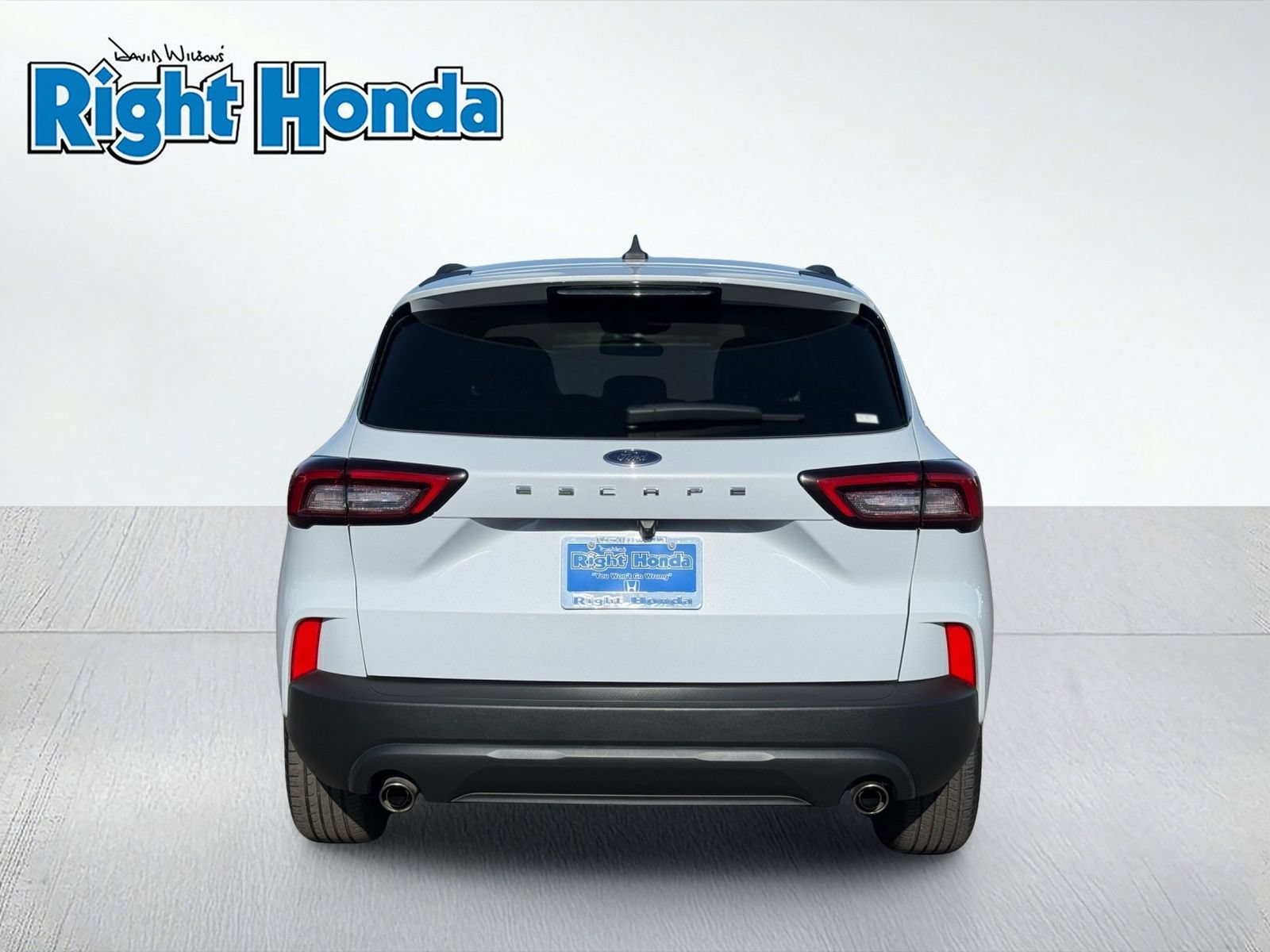 Used 2025 Ford Escape ST-Line FWD image 7
