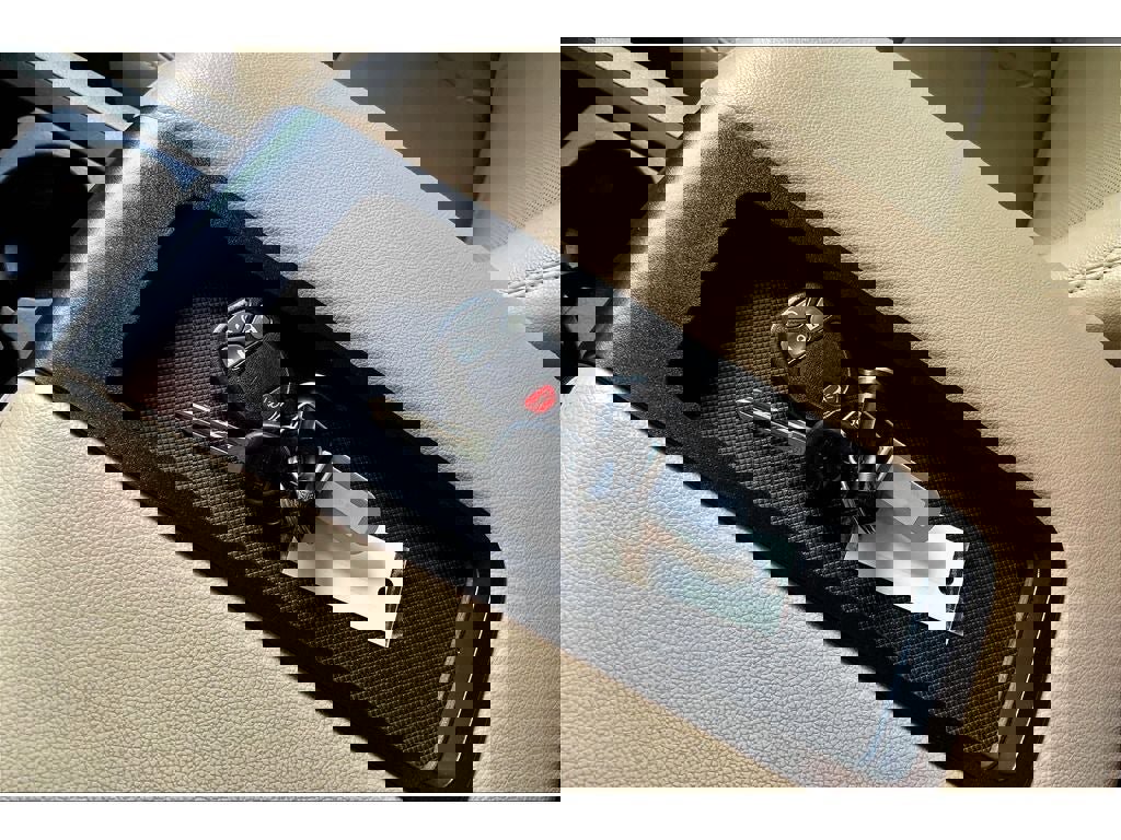 Used 2013 GMC Sierra 3500 SLT image 13