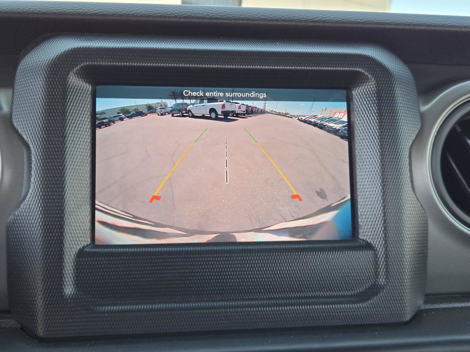 Used 2022 Jeep Wrangler Sport AWD/4WD image 8