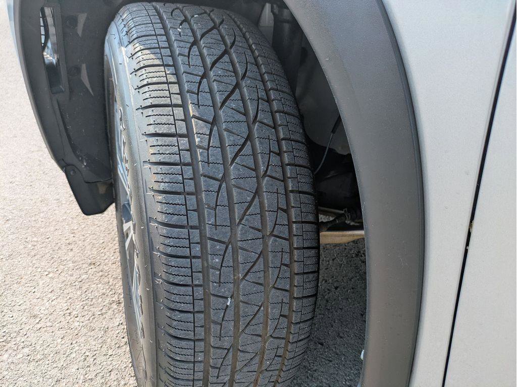 Used 2021 Nissan Rogue SV image 13