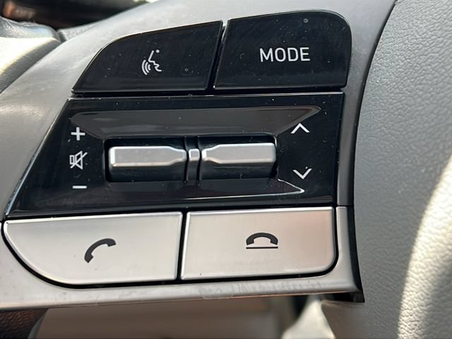 Certified 2023 Hyundai Elantra SEL w/ Convenience Package FWD image 29