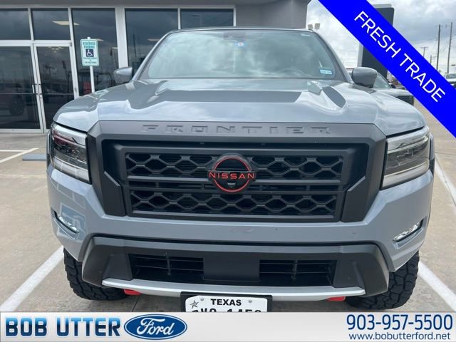 Used 2022 Nissan Frontier PRO-4X w/ Pro-4X Premium Package image 2