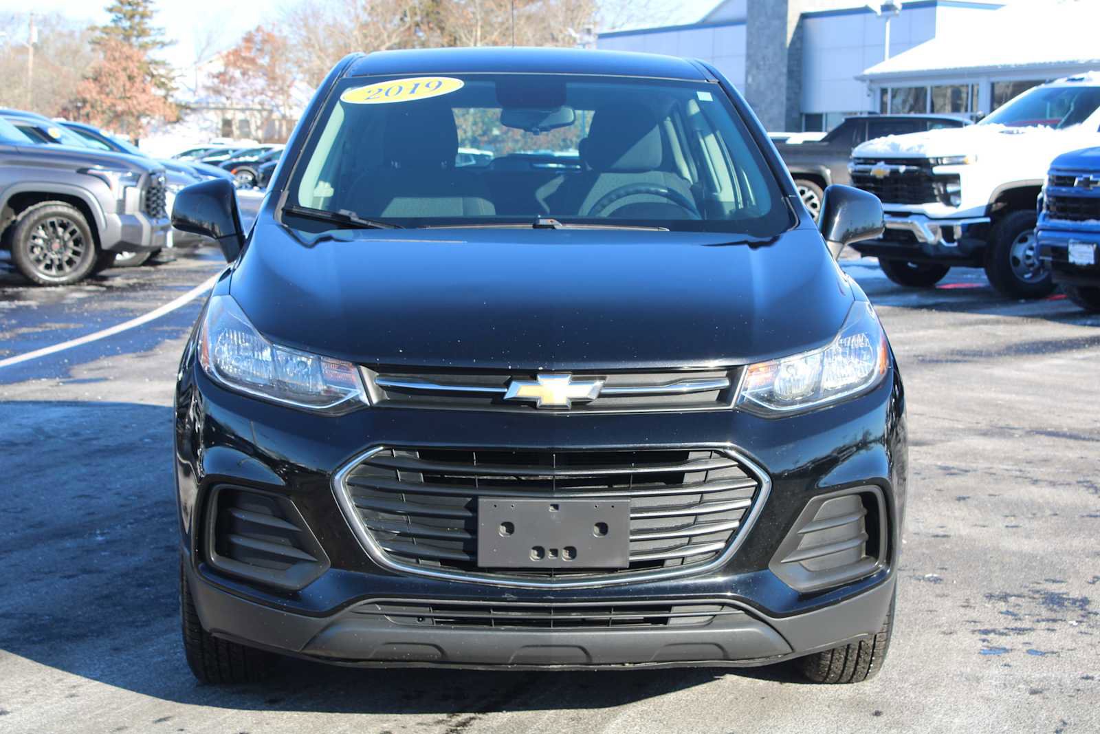 Used 2019 Chevrolet Trax LS image 2