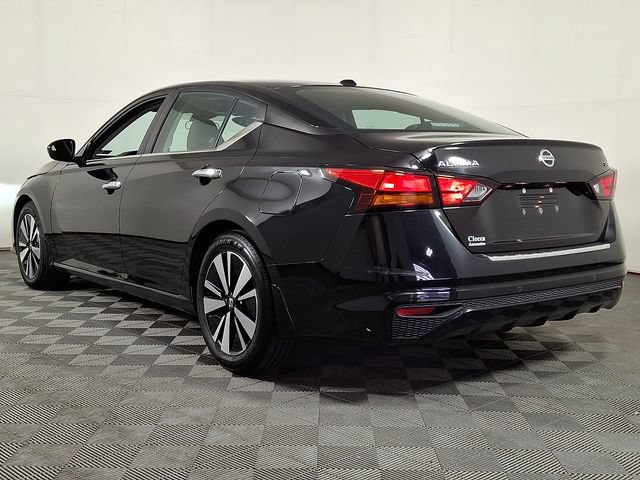 Used 2021 Nissan Altima 2.5 SV FWD image 7