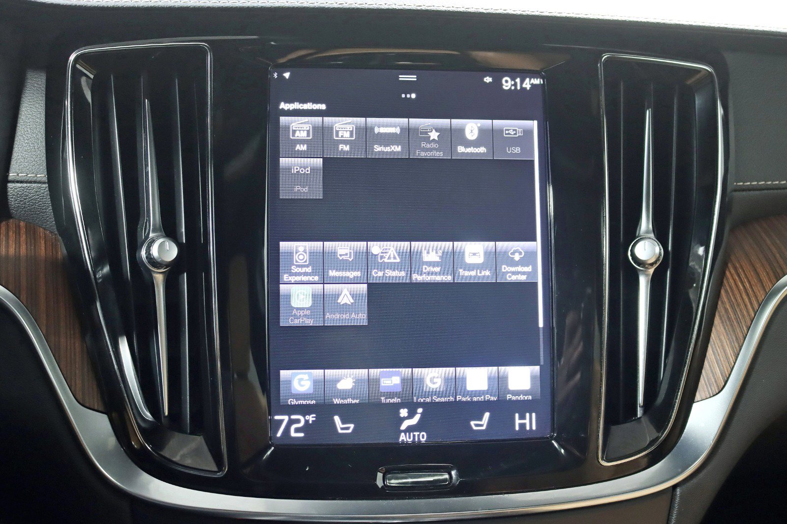 Used 2020 Volvo V60 T5 Cross Country image 22