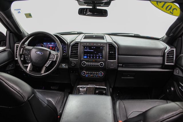 Used 2019 Ford Expedition Limited w/ Equipment Group 302A AWD/4WD image 25