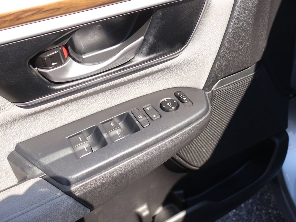 Used 2017 Honda CR-V EX image 16