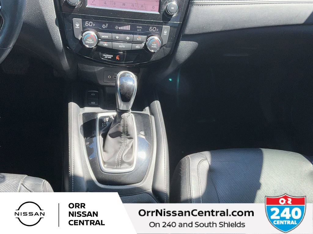 Used 2019 Nissan Rogue SL w/ Premium Package FWD image 24