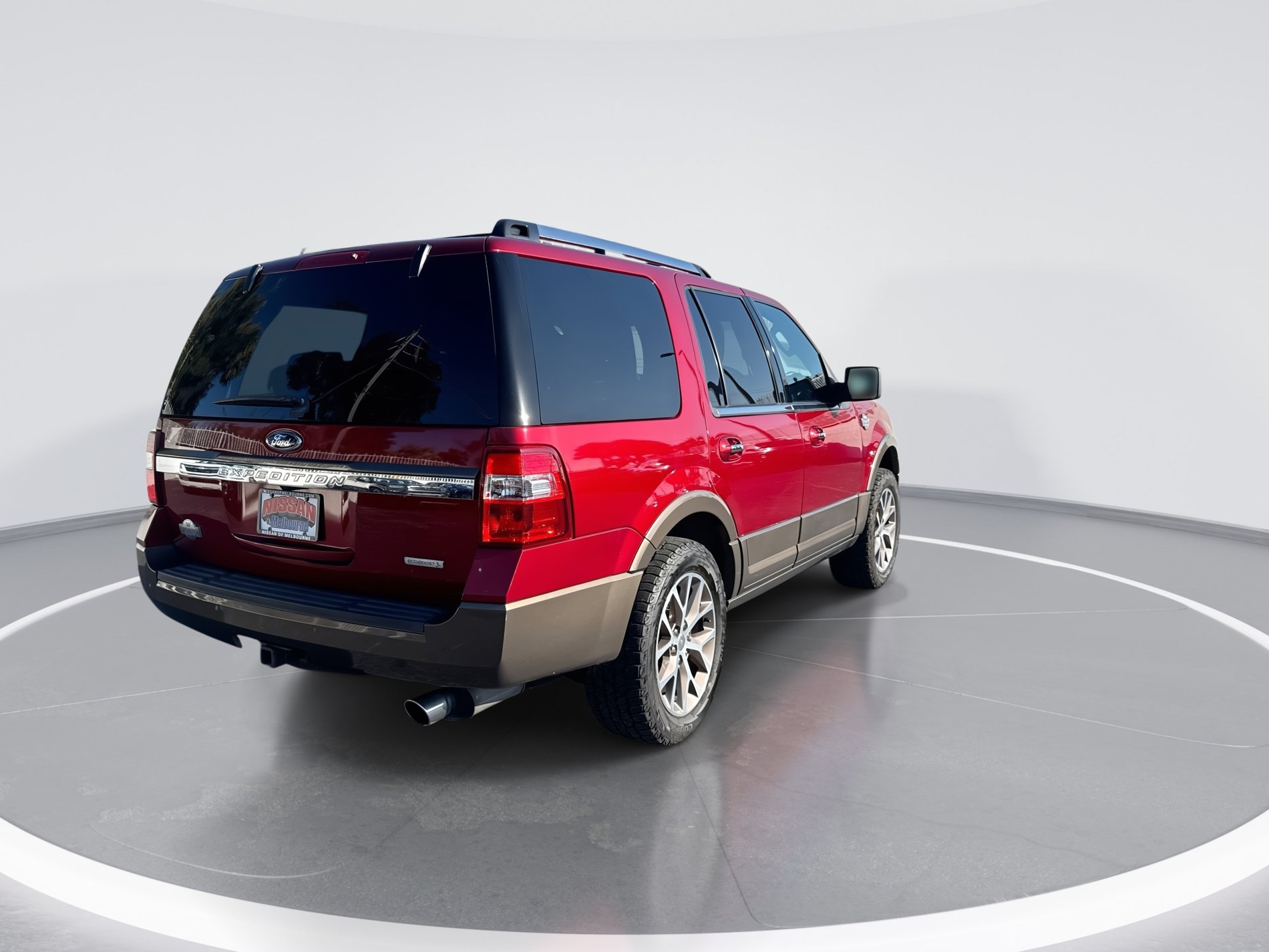 Used 2015 Ford Expedition King Ranch RWD image 4