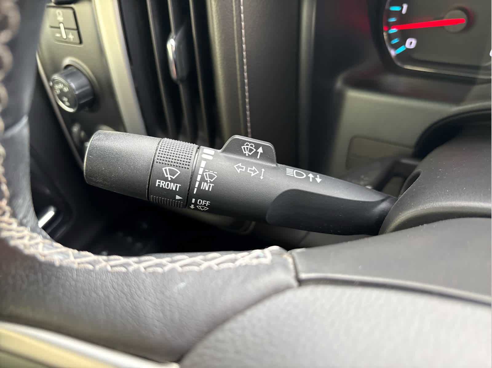 Used 2018 GMC Sierra 1500 SLT image 25