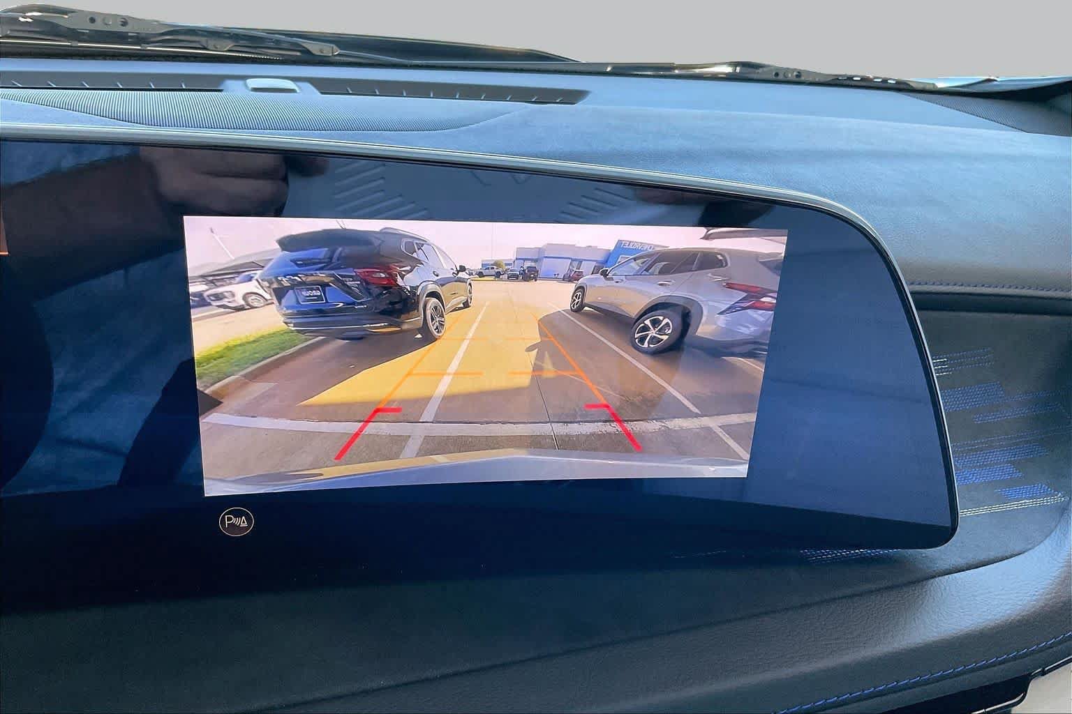 Used 2024 Cadillac XT4 Sport FWD image 27
