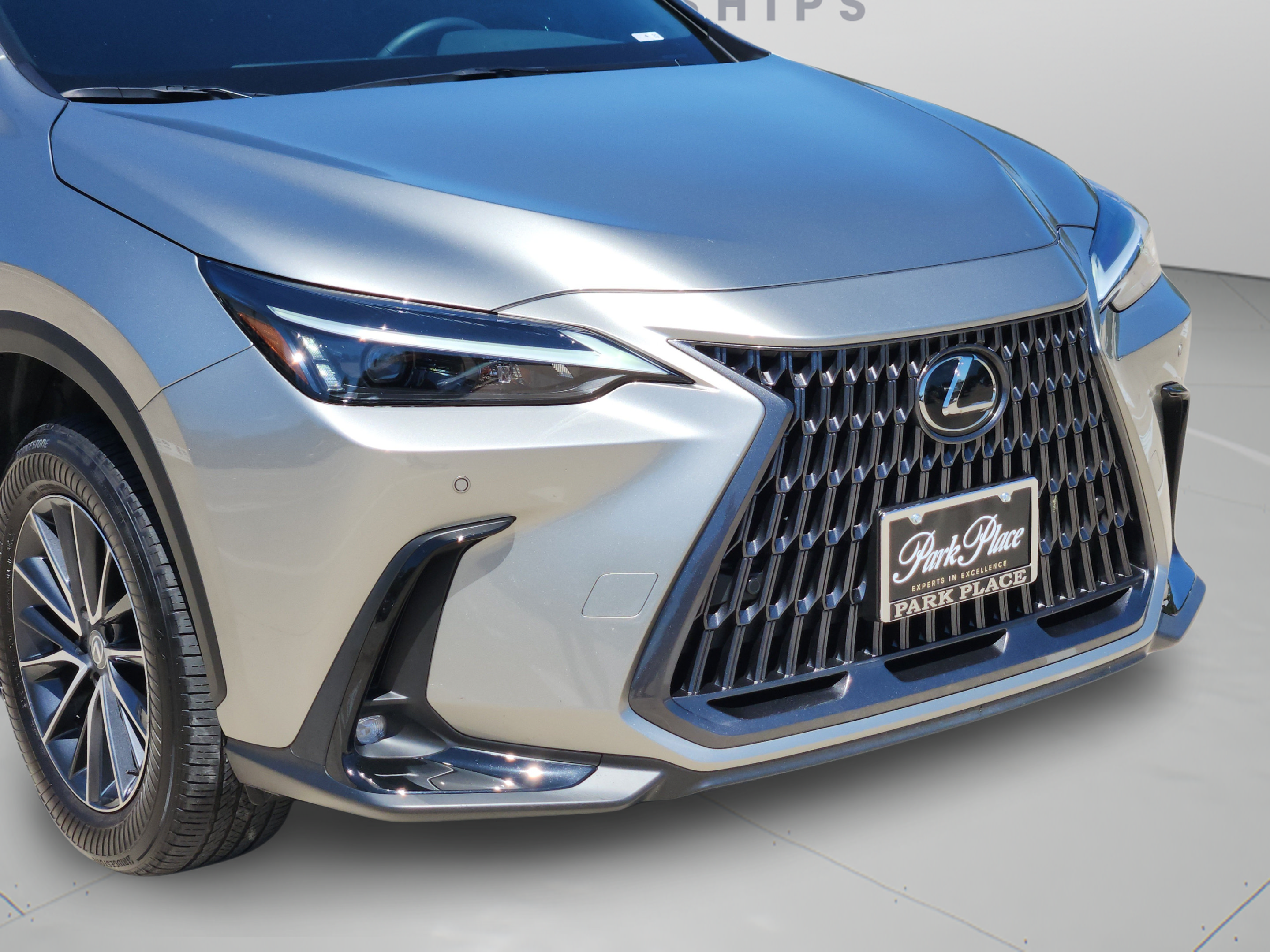 Used 2025 Lexus NX 250 FWD w/ Accessory Package (2T) image 40