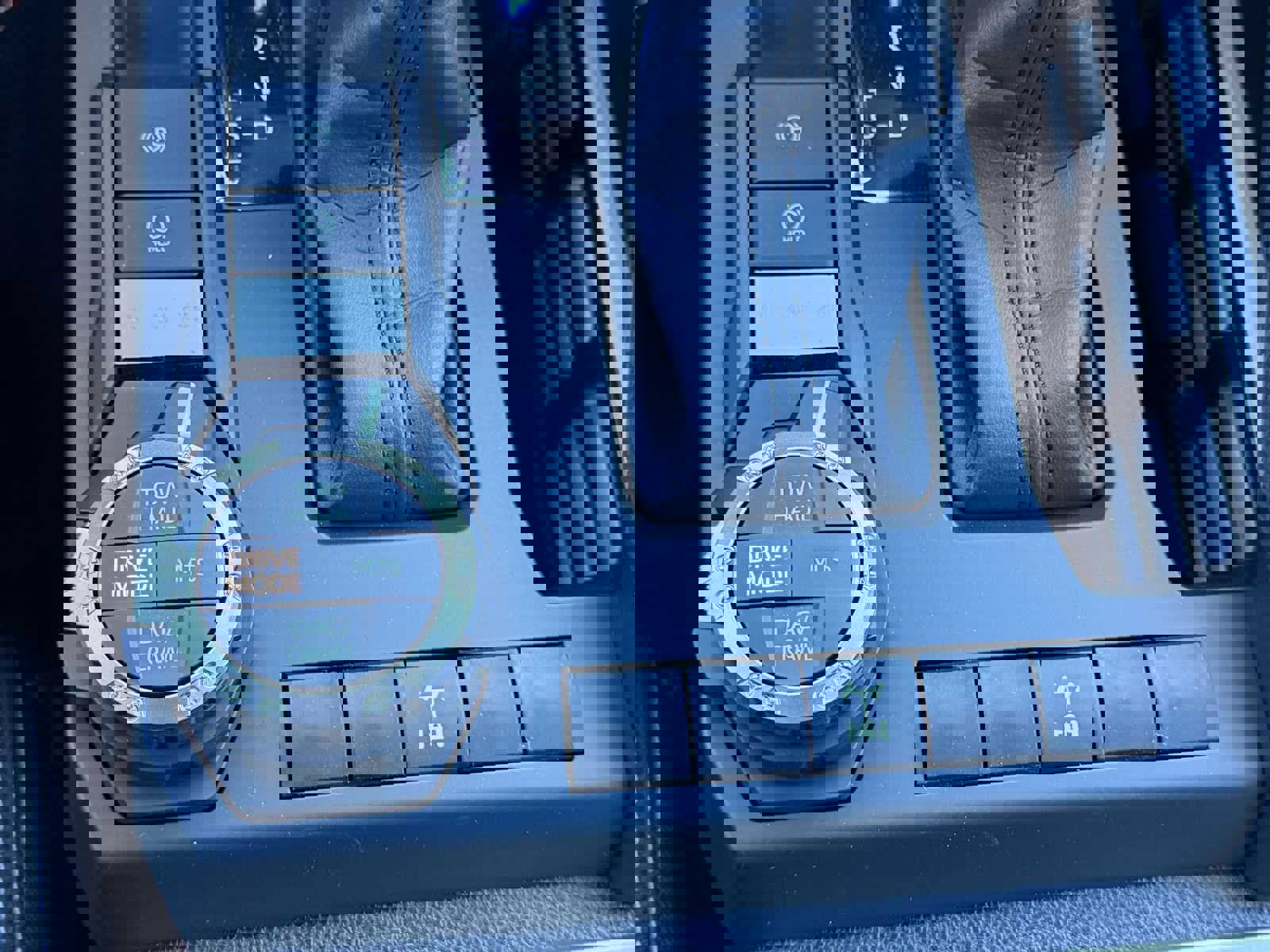 New 2025 Toyota Tacoma TRD Off-Road image 20