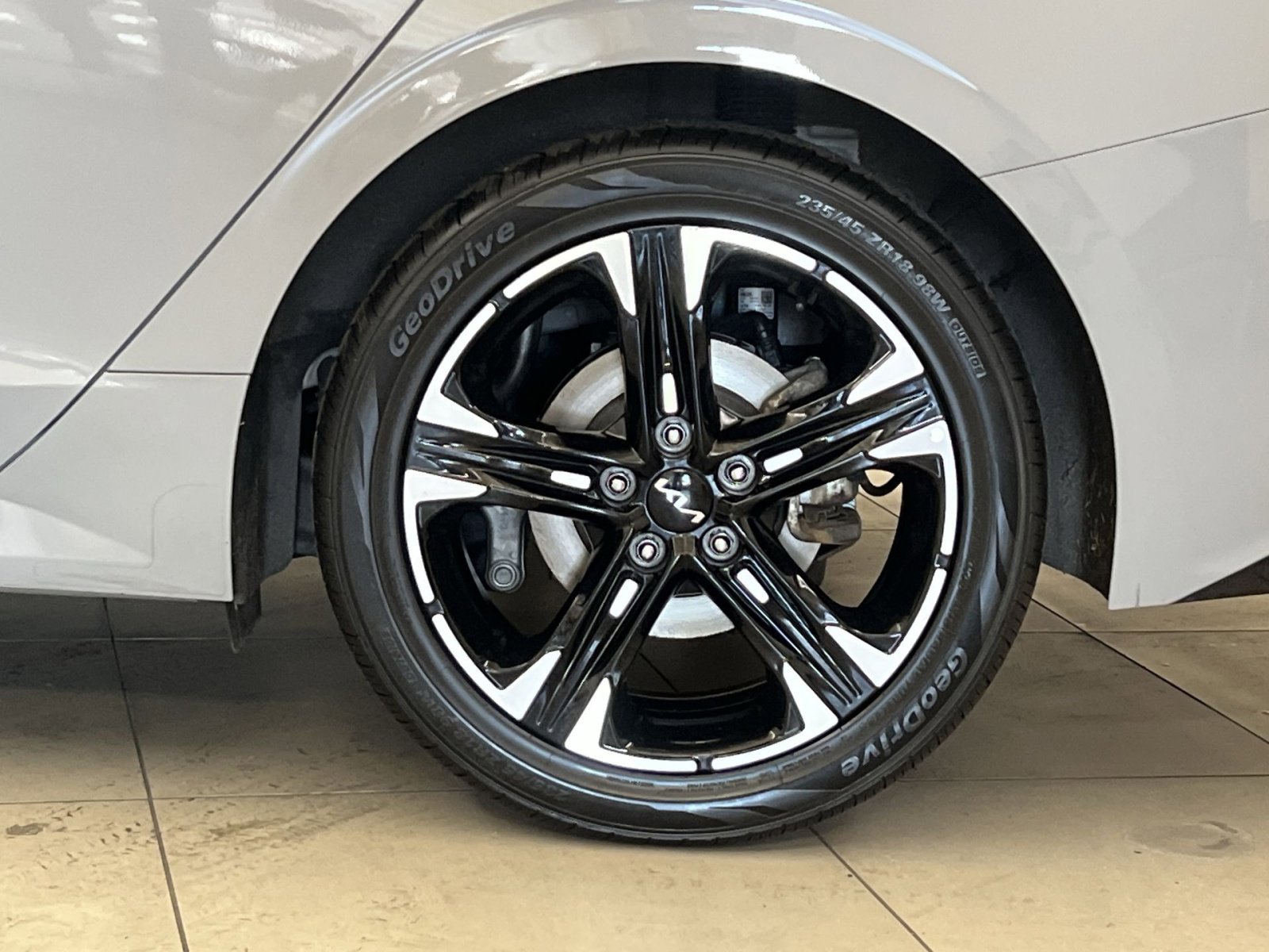 Used 2024 Kia K5 GT-Line w/ GT-Line Premium Package FWD image 11