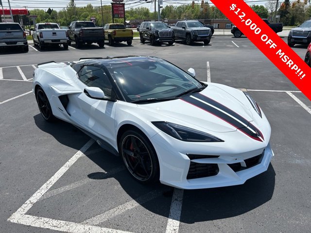 New 2025 Chevrolet Corvette E-Ray image 10