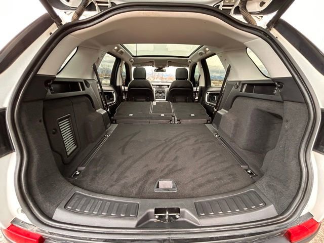 Used 2018 Land Rover Discovery Sport HSE image 49