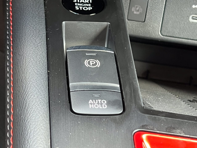 Used 2026 Nissan Kicks SR w/ Cold Weather Package AWD/4WD image 27