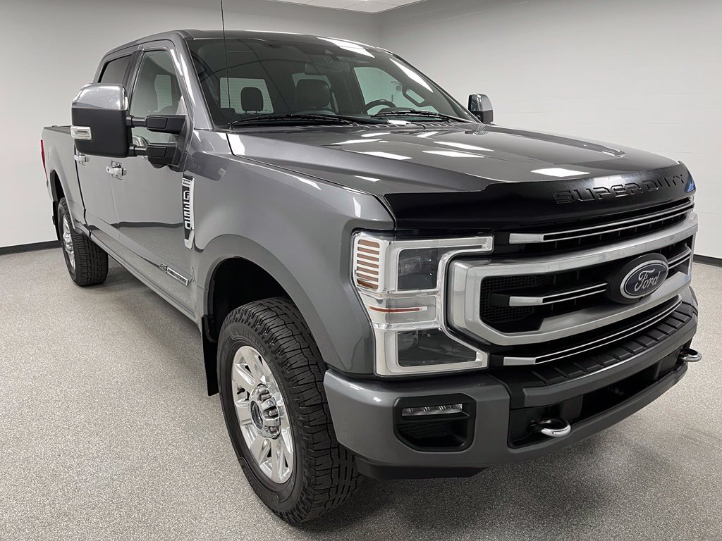 Used 2021 Ford F350 Platinum w/ FX4 Off-Road Package AWD/4WD image 2
