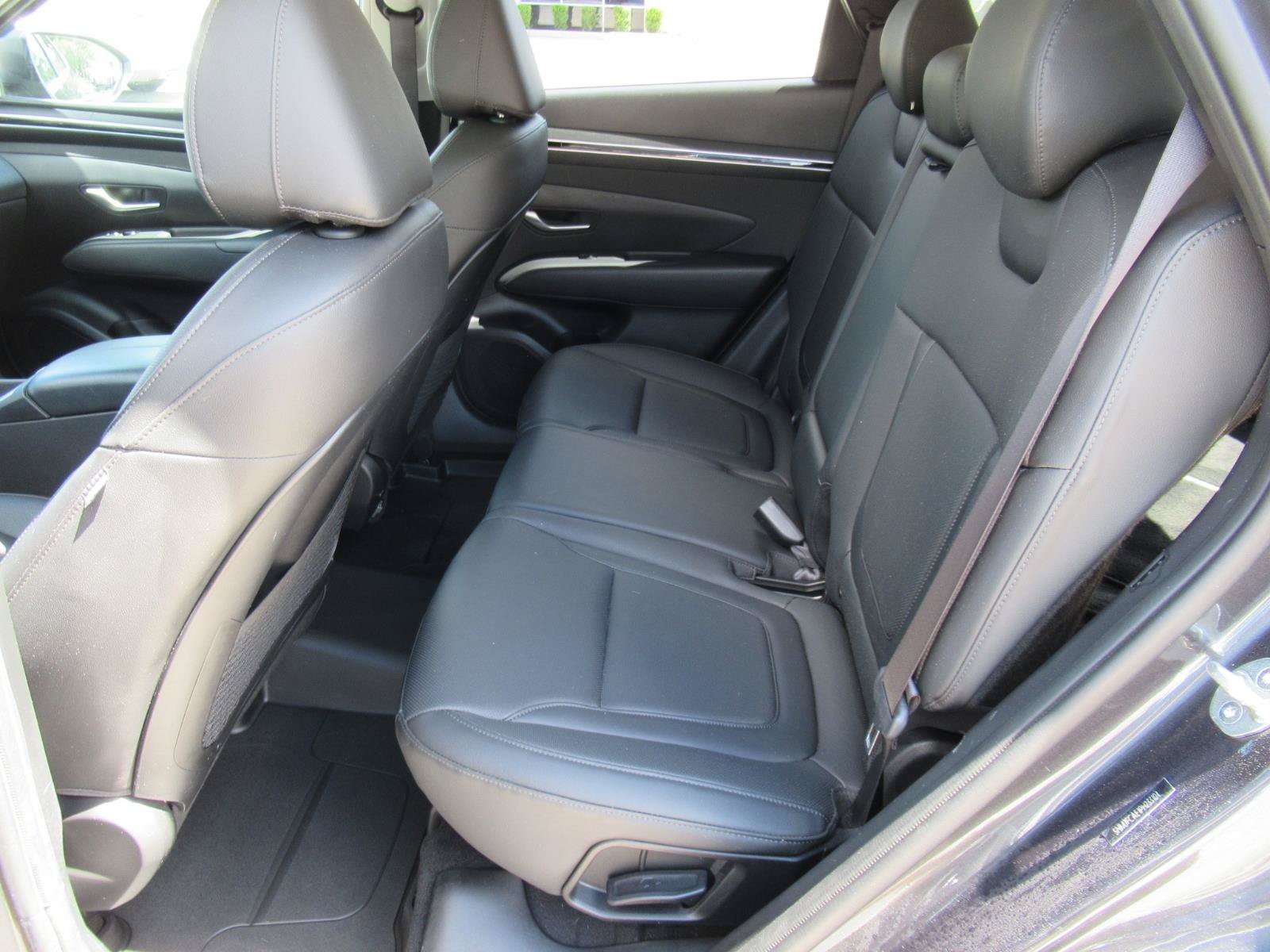 Used 2023 Hyundai Tucson SEL w/ Convenience Package AWD/4WD image 36