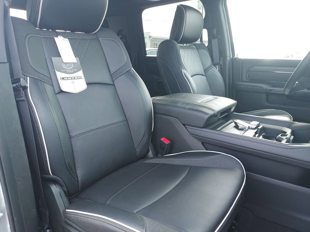 New 2026 RAM 2500 Limited image 31