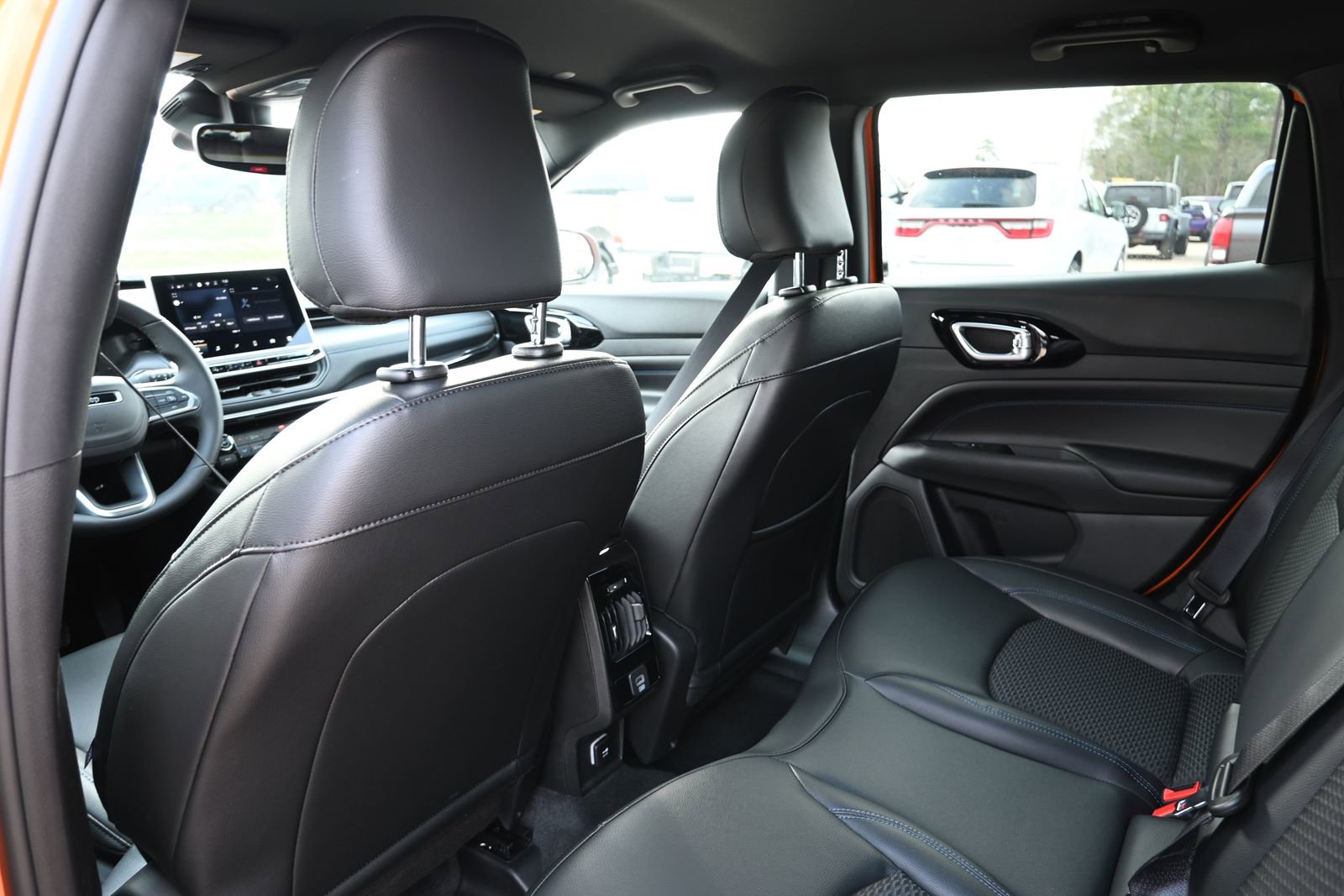 New 2026 Jeep Compass Latitude image 21