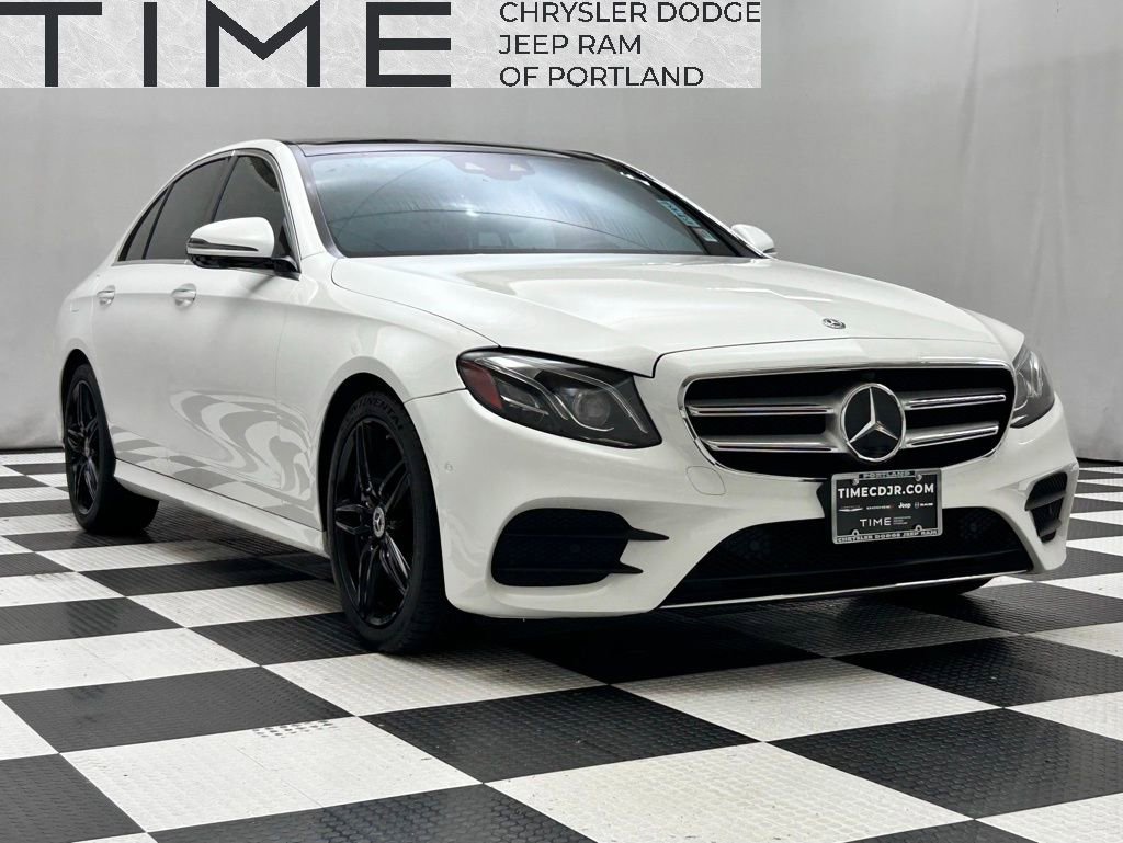 Used 2018 Mercedes-Benz E 300 4MATIC image 1