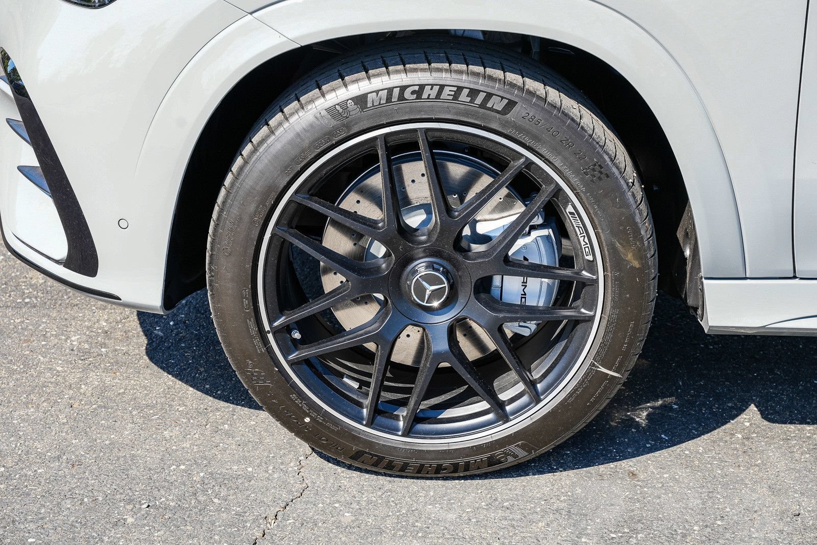 New 2026 Mercedes-Benz GLE 53 AMG 4MATIC Coupe image 9