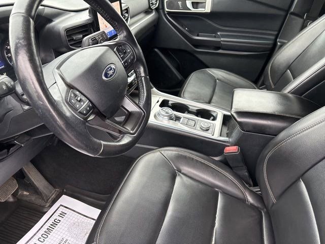 Used 2020 Ford Explorer XLT w/ Equipment Group 202A image 10