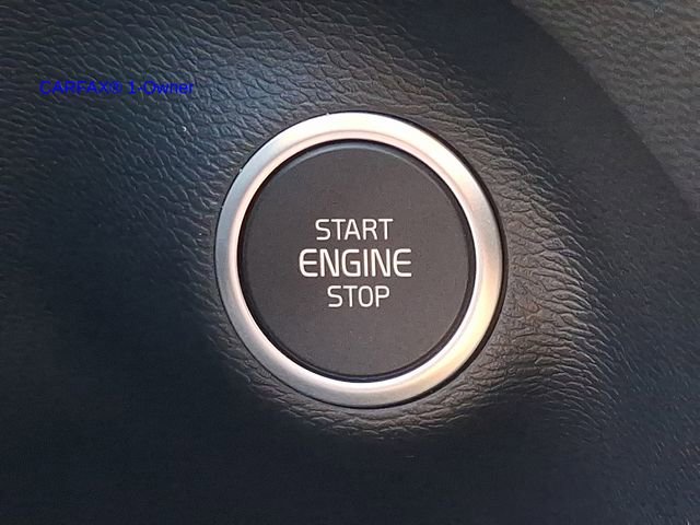 Certified 2023 Volvo XC40 B5 Plus w/ Driver Assist Package image 28