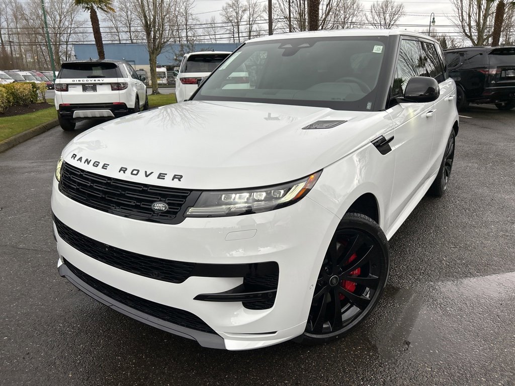 New 2025 Land Rover Range Rover Sport Dynamic SE