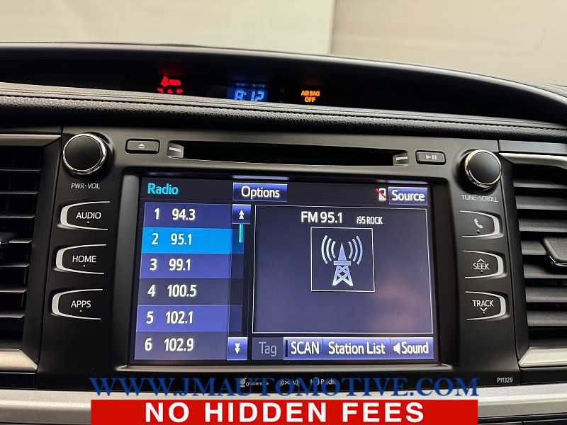 Used 2018 Toyota Highlander Plus image 24