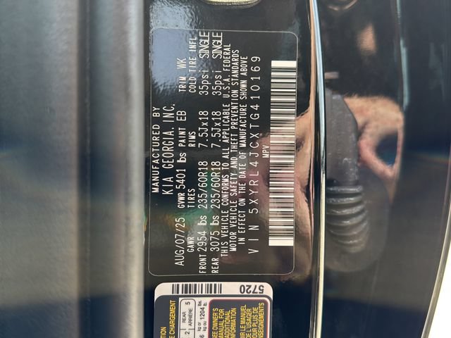 Certified 2026 Kia Sorento S w/ S Panoramic Sunroof Package FWD image 31