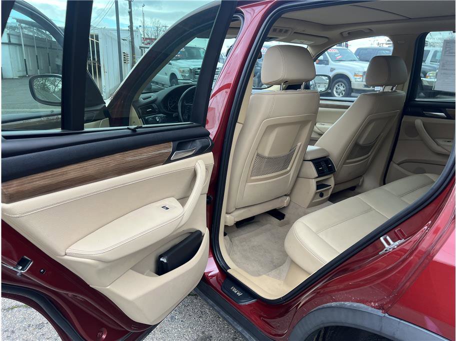 Used 2012 BMW X3 xDrive35i image 11