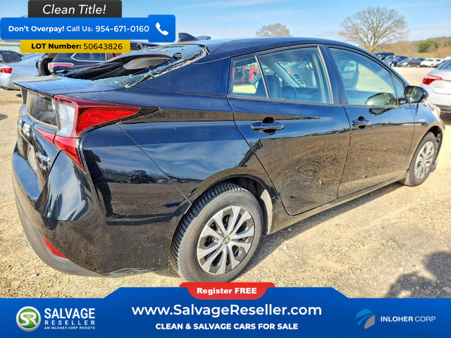 Used 2019 Toyota Prius XLE w/ Advanced Technology Package AWD/4WD image 4
