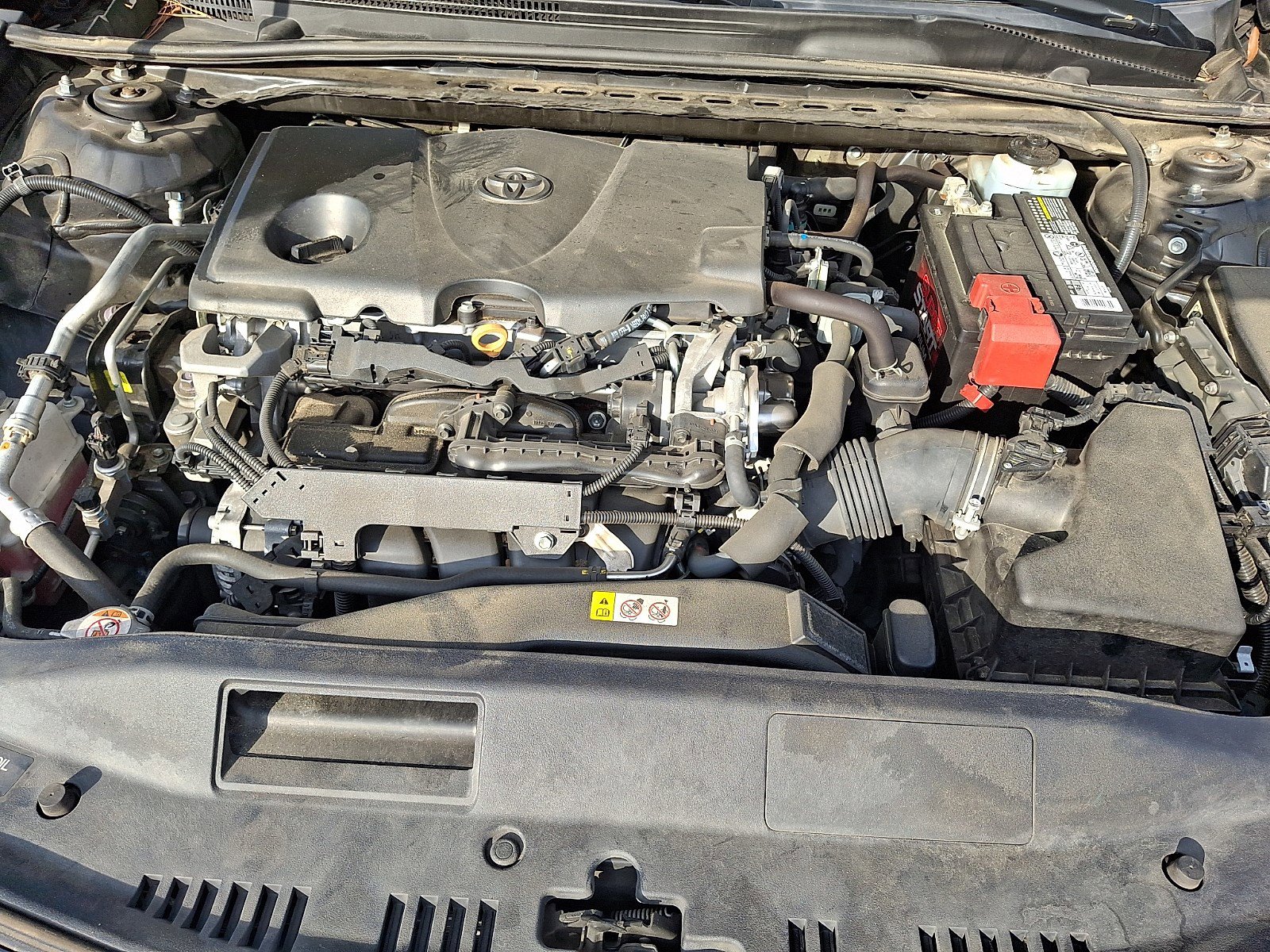 Used 2019 Toyota Camry SE w/ Convenience Package FWD image 26