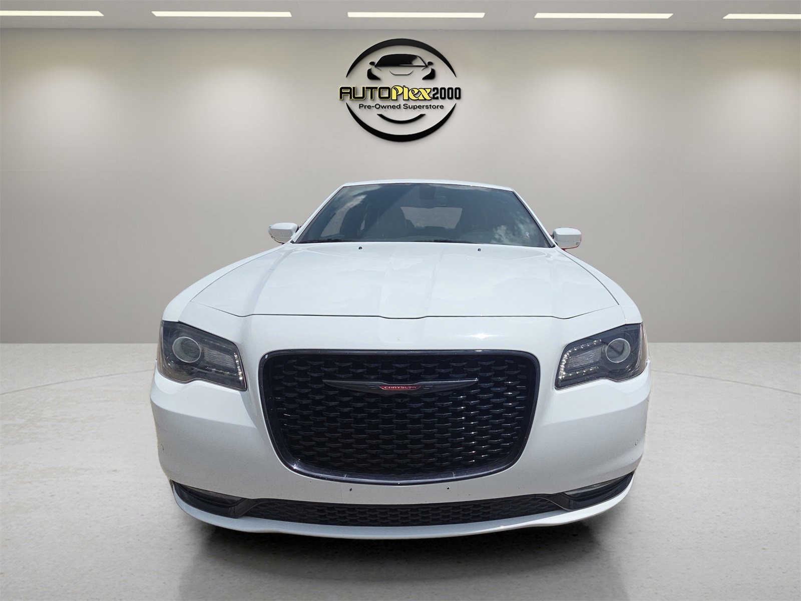 Used 2021 Chrysler 300 S image 1