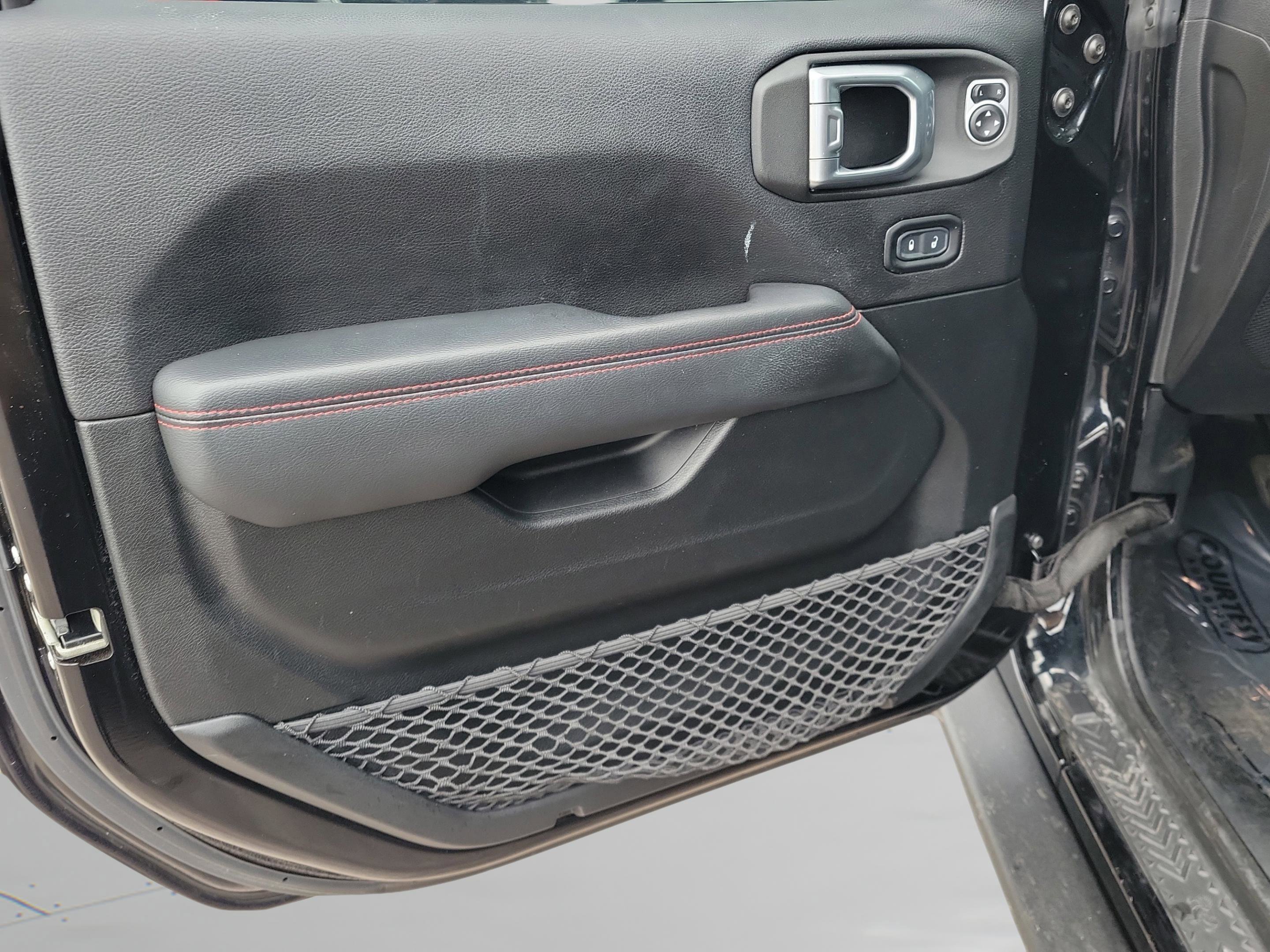 Used 2020 Jeep Wrangler Unlimited Rubicon w/ Quick Order Package 28Y Recon image 32