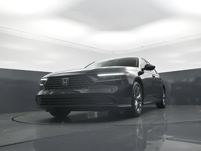 Used 2024 Honda Accord EX image 30