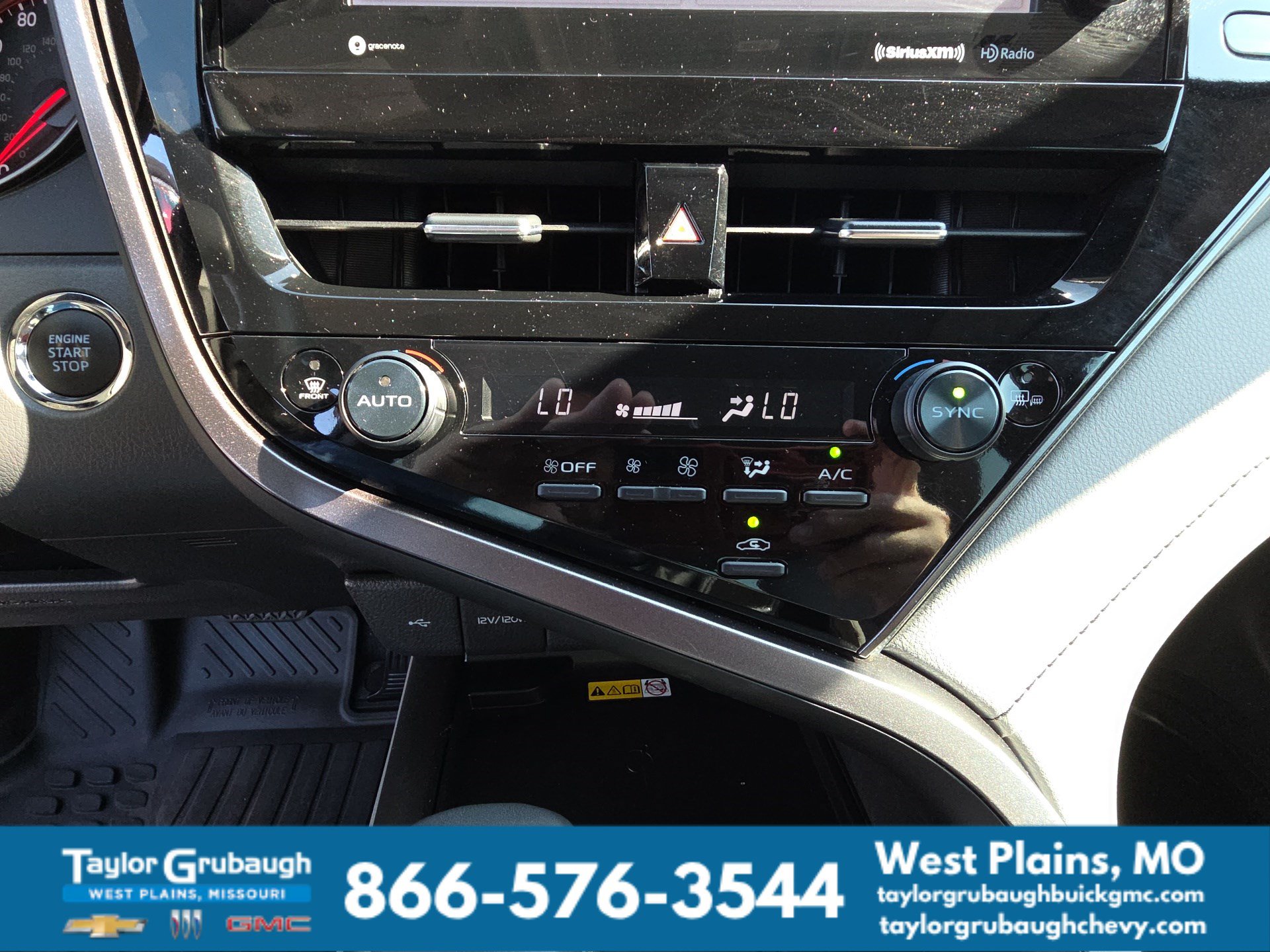 Used 2023 Toyota Camry XSE w/ Cold Weather Package FWD image 23