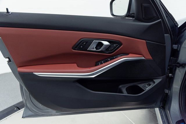 Certified 2025 BMW 330i xDrive Sedan w/ Premium Package image 11