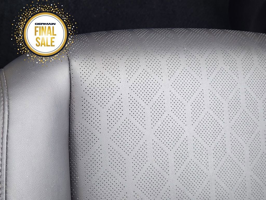 Certified 2024 Kia Carnival LX image 25