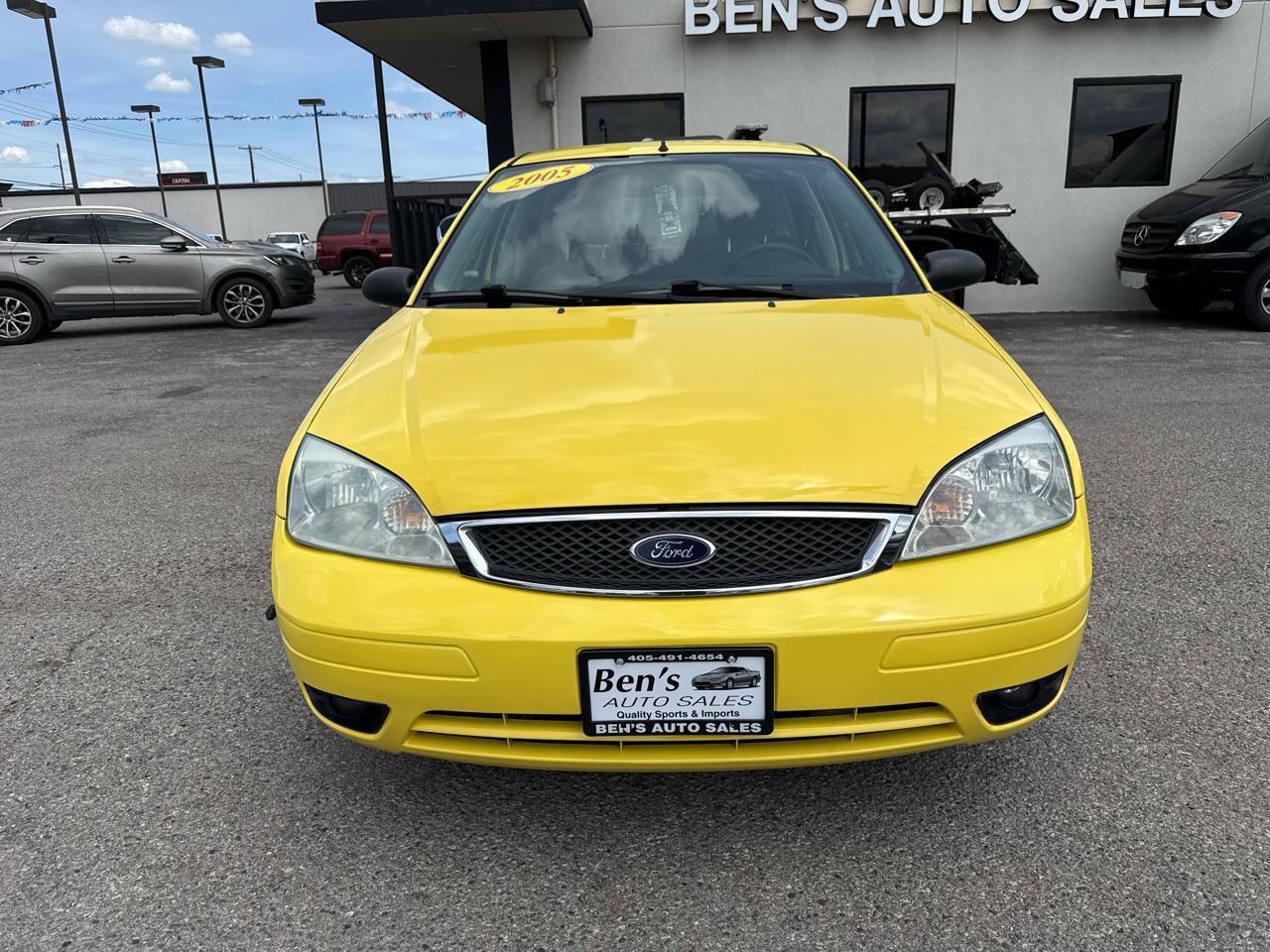 Used 2005 Ford Focus S FWD image 3