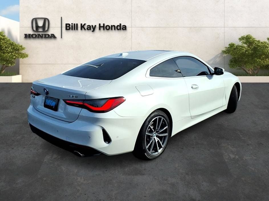 Used 2024 BMW 430i xDrive Coupe w/ Premium Package AWD/4WD image 3