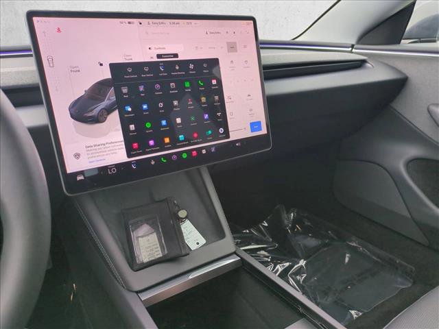 Used 2025 Tesla Model 3 Long Range RWD image 15